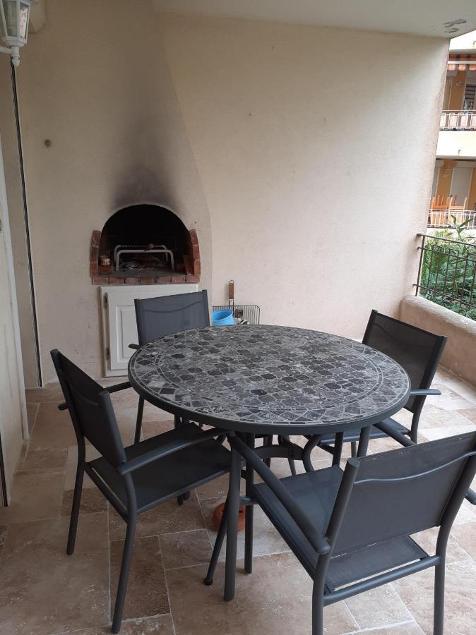 Residence Porto Di Mar Cavalaire 外观 照片